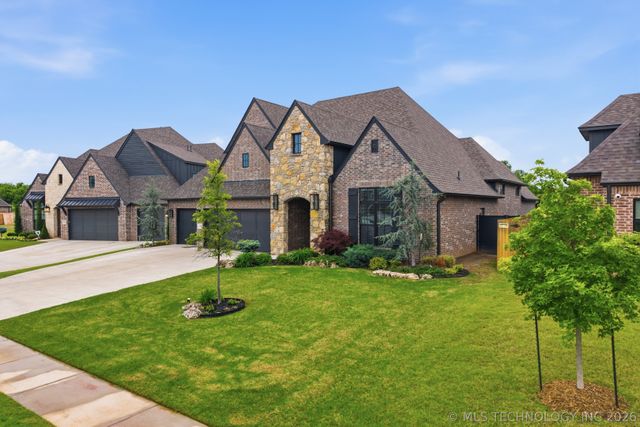 12522 S Darlington Avenue, Bixby, OK 74008