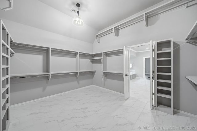 12522 S Darlington Avenue, Bixby, OK 74008