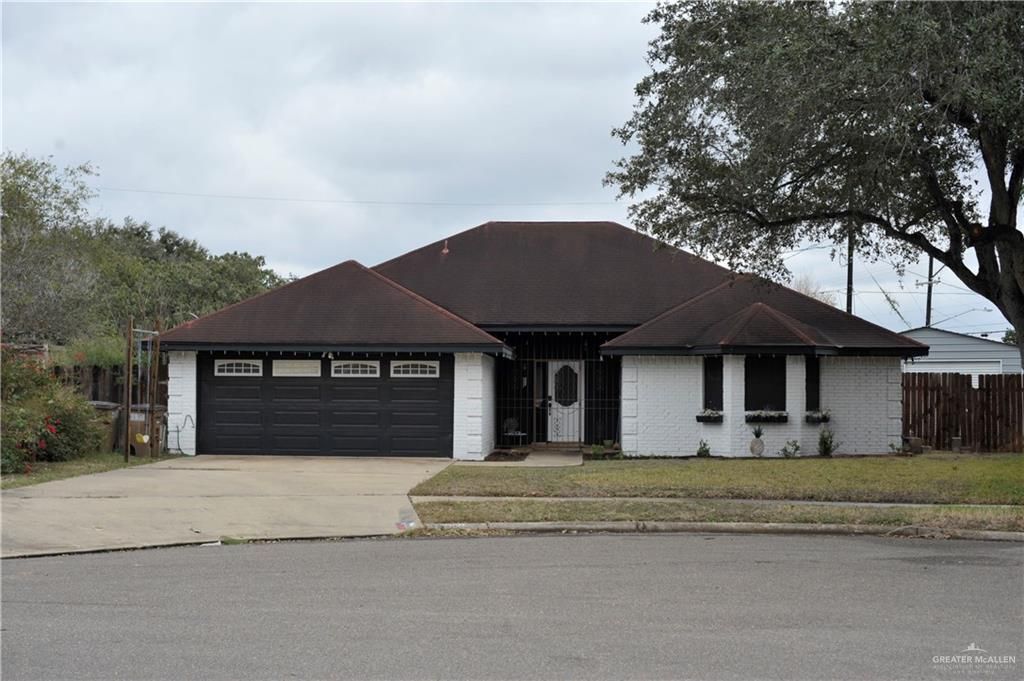 2714 N Blue Ridge Drive, Edinburg, TX 78539