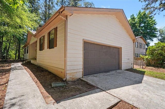 3431 Underwood Court SE, Conyers, GA 30013