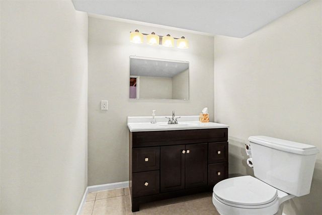 5290 Pinnacle Court, Ann Arbor, MI 48108