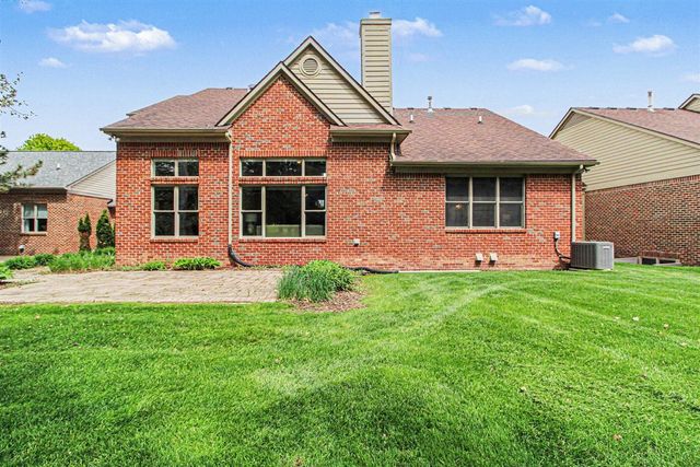 5290 Pinnacle Court, Ann Arbor, MI 48108