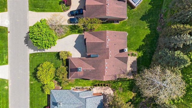 5290 Pinnacle Court, Ann Arbor, MI 48108