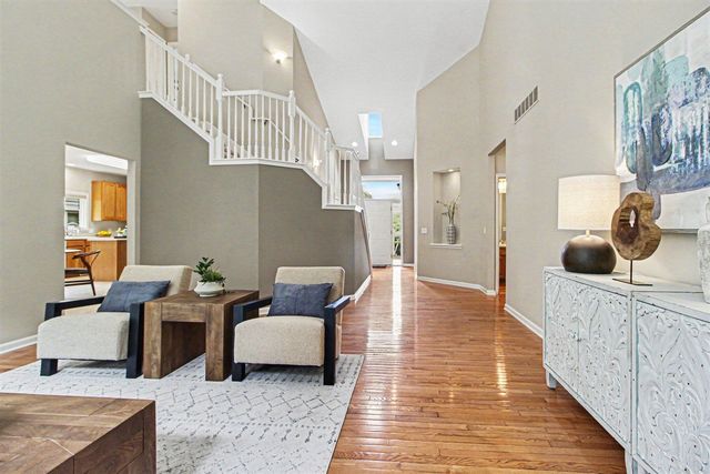 5290 Pinnacle Court, Ann Arbor, MI 48108