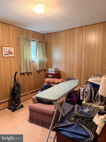 56 CHESTERFIELD DR, New Castle, DE 19720