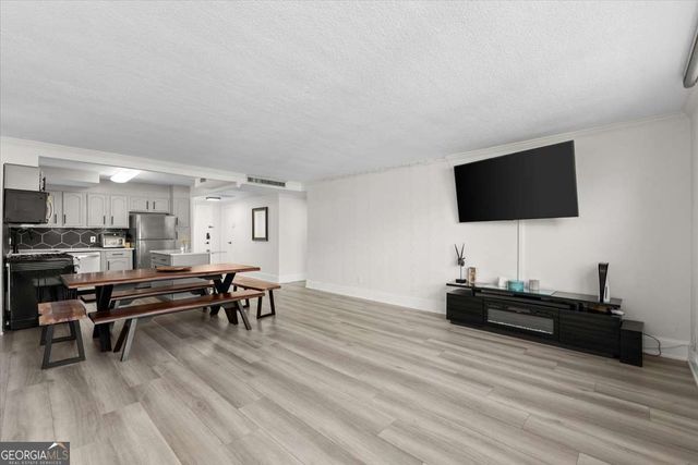2965 Pharr Court South NW 304, Atlanta, GA 30305