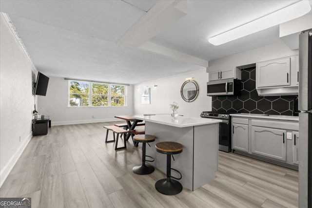 2965 Pharr Court South NW 304, Atlanta, GA 30305