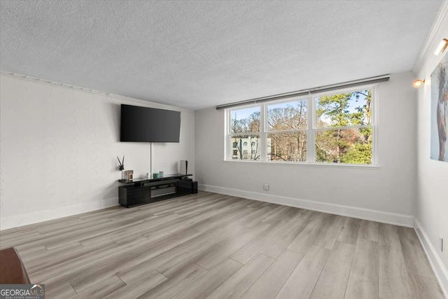 2965 Pharr Court South NW 304, Atlanta, GA 30305