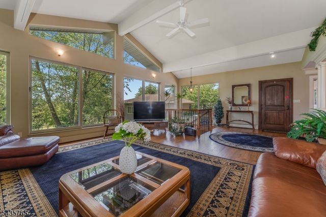 219 W Valley Brook Rd, Washington Twp., NJ 07830