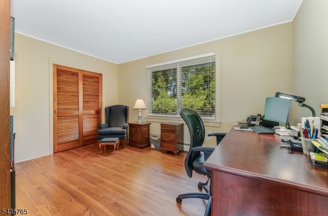 219 W Valley Brook Rd, Washington Twp., NJ 07830