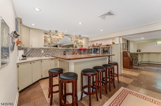 219 W Valley Brook Rd, Washington Twp., NJ 07830