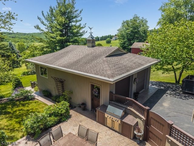 219 W Valley Brook Rd, Washington Twp., NJ 07830