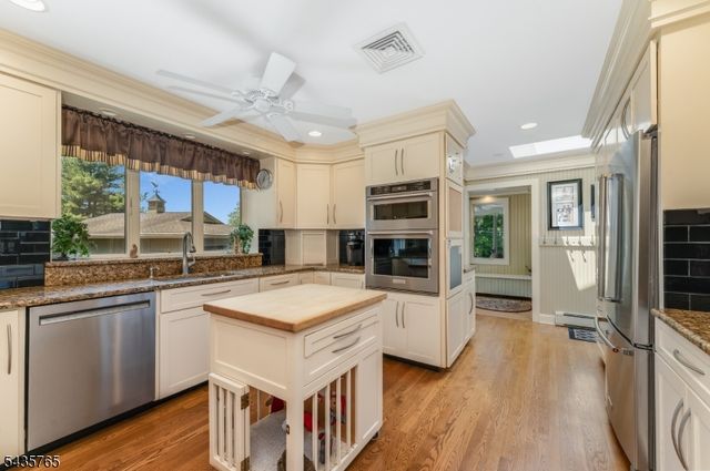 219 W Valley Brook Rd, Washington Twp., NJ 07830