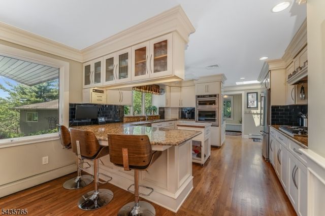 219 W Valley Brook Rd, Washington Twp., NJ 07830