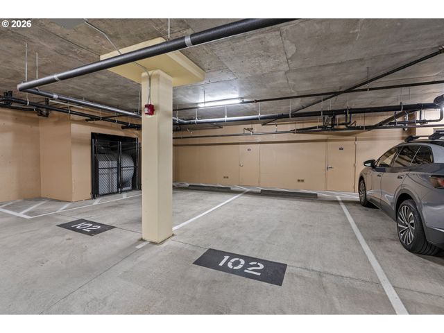 5841 Se COLUMBIA Way 102, Vancouver, WA 98661