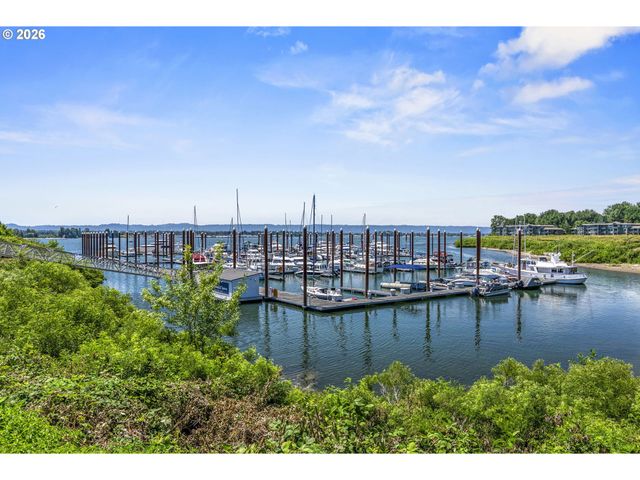 5841 Se COLUMBIA Way 102, Vancouver, WA 98661
