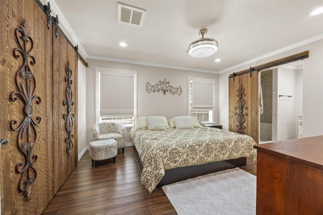 926 S Utah Street, La Porte, TX 77571