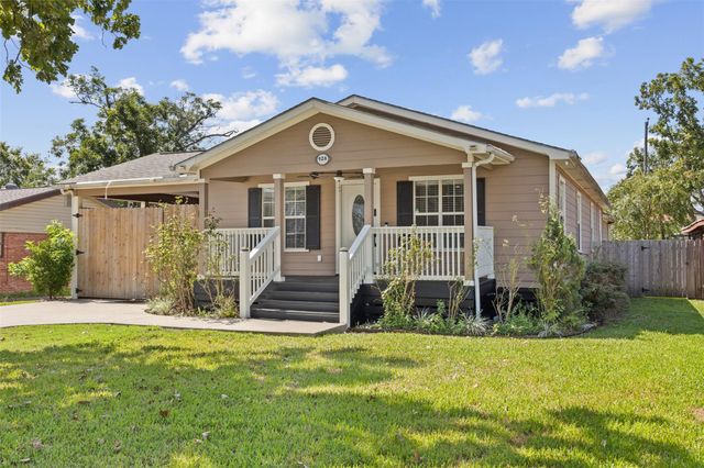 926 S Utah Street, La Porte, TX 77571
