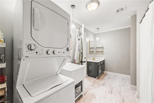 2618 Brame Road, Greensboro, NC 27405