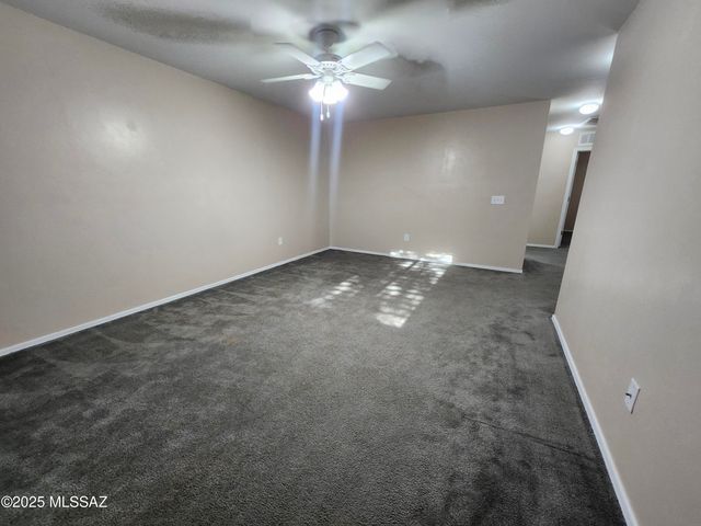 620 S Charles L Mckay Place, Vail, AZ 85641