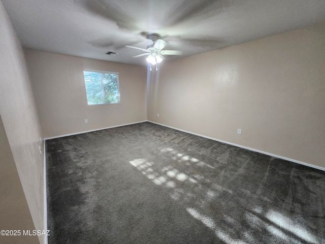 620 S Charles L Mckay Place, Vail, AZ 85641