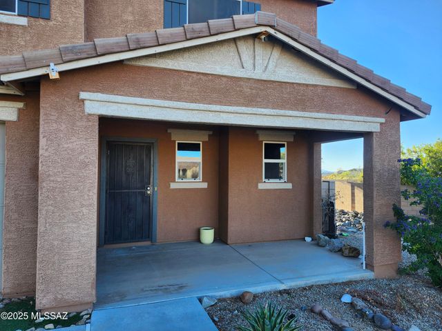 620 S Charles L Mckay Place, Vail, AZ 85641