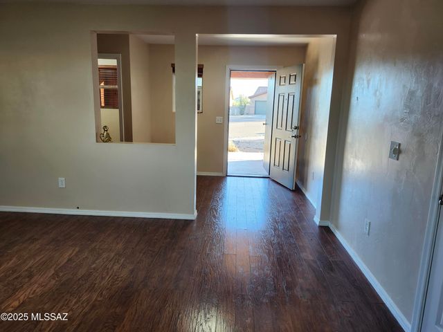 620 S Charles L Mckay Place, Vail, AZ 85641