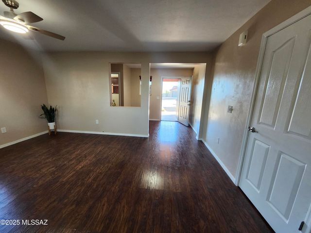 620 S Charles L Mckay Place, Vail, AZ 85641