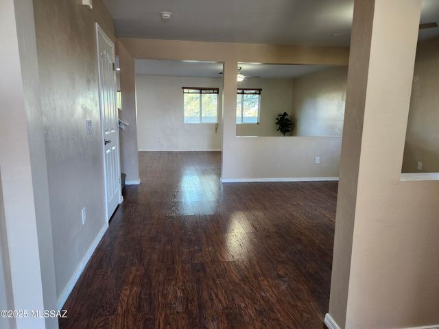 620 S Charles L Mckay Place, Vail, AZ 85641