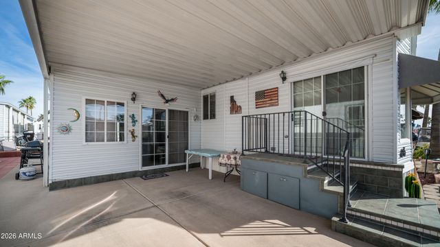 695 FELSPAR Drive, Apache Junction, AZ 85119