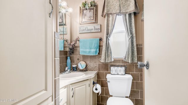 695 FELSPAR Drive, Apache Junction, AZ 85119