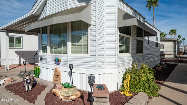 695 FELSPAR Drive, Apache Junction, AZ 85119