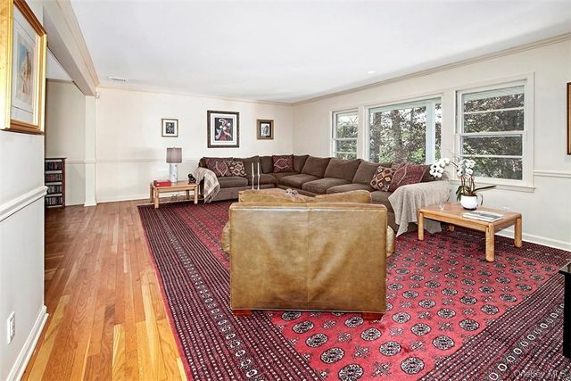 21 Douglas Circle, Rye, NY 10580