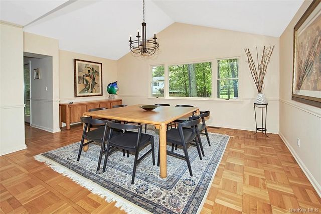 21 Douglas Circle, Rye, NY 10580