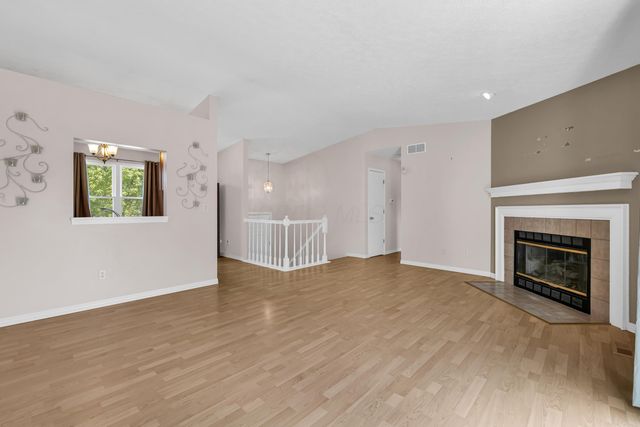 5869 Nike Drive, Hilliard, OH 43026