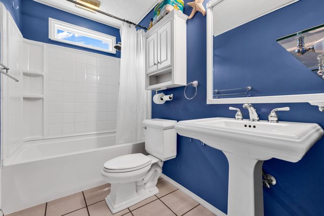 5869 Nike Drive, Hilliard, OH 43026