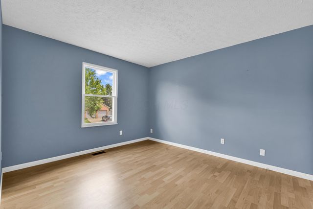 5869 Nike Drive, Hilliard, OH 43026