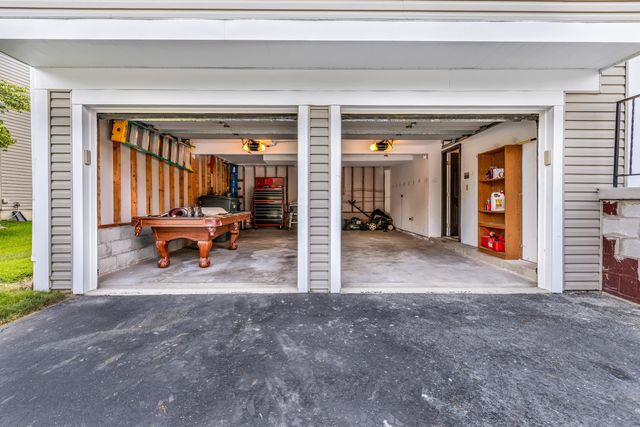 5869 Nike Drive, Hilliard, OH 43026