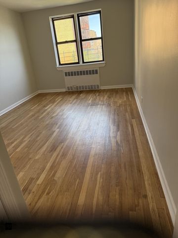 2866 Marion Ave Apt 1I, New York City, NY 10458