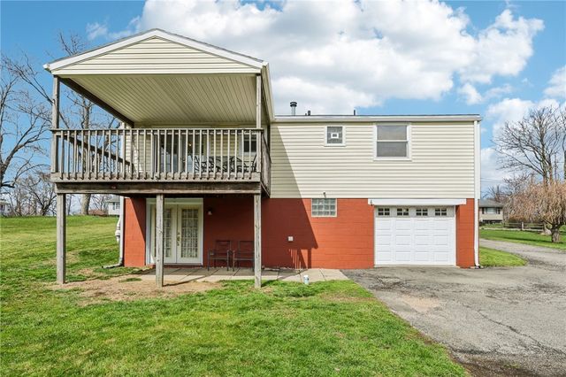 1413 Lexington Dr, North Sewickley Twp, PA 15066