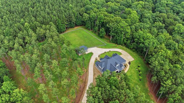 5420 Raulston Falls Road, Jasper, TN 37347