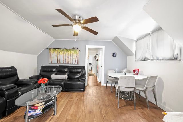 6821 S Campbell Avenue, Chicago, IL 60629