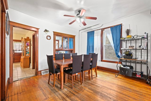 6821 S Campbell Avenue, Chicago, IL 60629