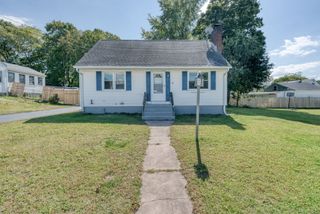 18 Bretton Road, Manchester, CT 06042