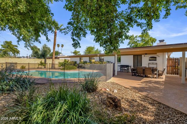 3314 E HOLLY Street, Phoenix, AZ 85008