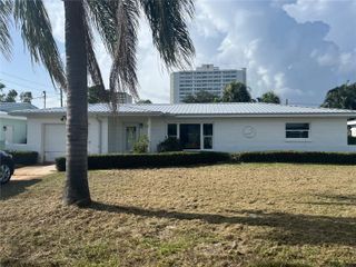 6785 W FLAMINGO WAY S, St Petersburg, FL 33707