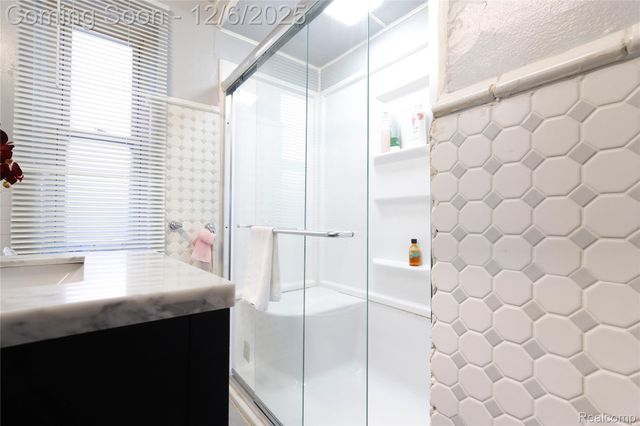 11300 Hubbell Street, Detroit, MI 48227