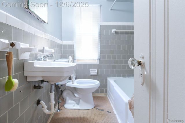 11300 Hubbell Street, Detroit, MI 48227