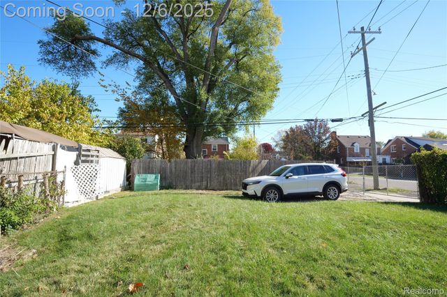 11300 Hubbell Street, Detroit, MI 48227