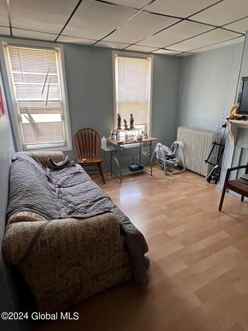 544 Washington Avenue, Albany, NY 12203